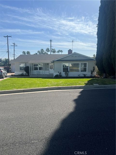 456 El Camino Fullerton CA 92835