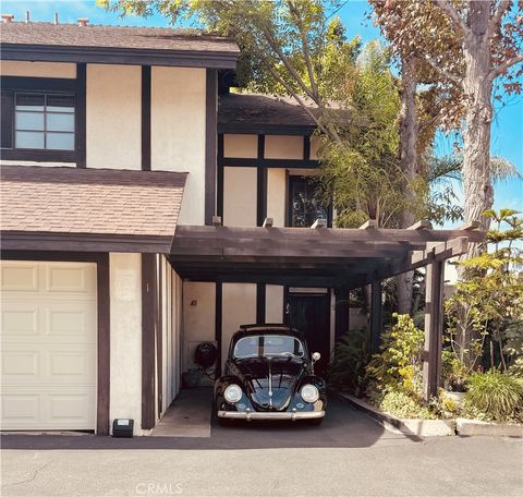 Properties 11 345 S Monte Vista La Habra CA 90631