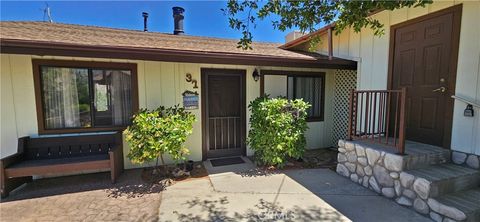 Photo of 37 Oak Pl, Kernville, CA 93238 (MLS # GD26047239)
