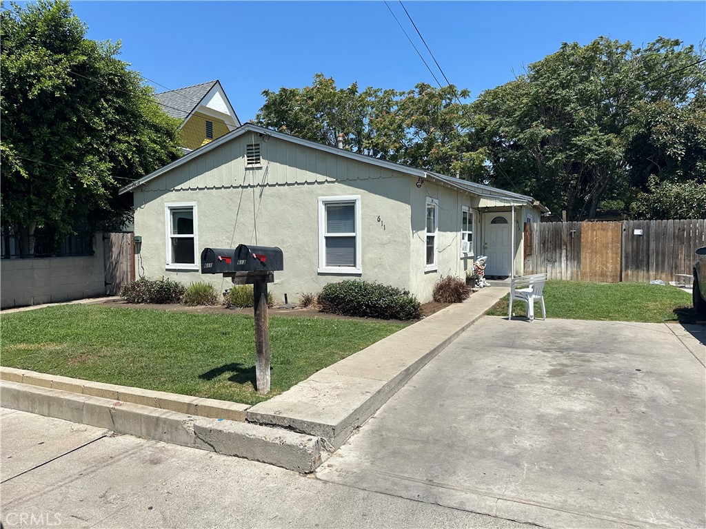 Incredible investment opportunity in the heart of Santa Ana! This duplex is perfect for investors, featuring two individual units. Each unit offers 2 bedrooms and 1 full bath, with open-concept living and kitchen areas that create a warm, welcoming flow. Both units enjoy private outdoor spaces: the front unit offers a quaint patio, while the rear unit boasts a spacious yard with mature greenery. Additional highlights include separate electric and gas meters, a long driveway with ample parking, and long-term tenants on month-to-month leases. The landlord currently covers water. Centrally located near Santa Ana College, parks, shopping, dining, and entertainment, with quick access to the 5, 22, 55, 57, and 405 freeways, this property offers steady rental income potential and strong appreciation prospects. Don’t miss your chance to own a versatile, income-producing duplex in a prime location!