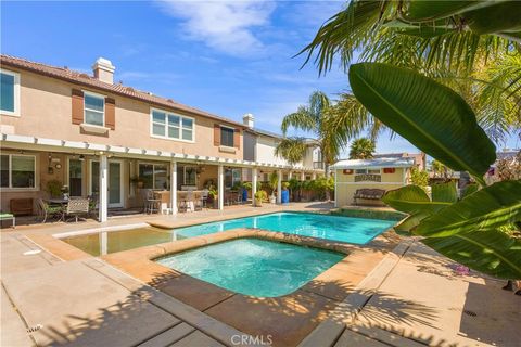 Photo of 42550 Port Lane, Murrieta, CA 92562 (MLS # SW26105556)