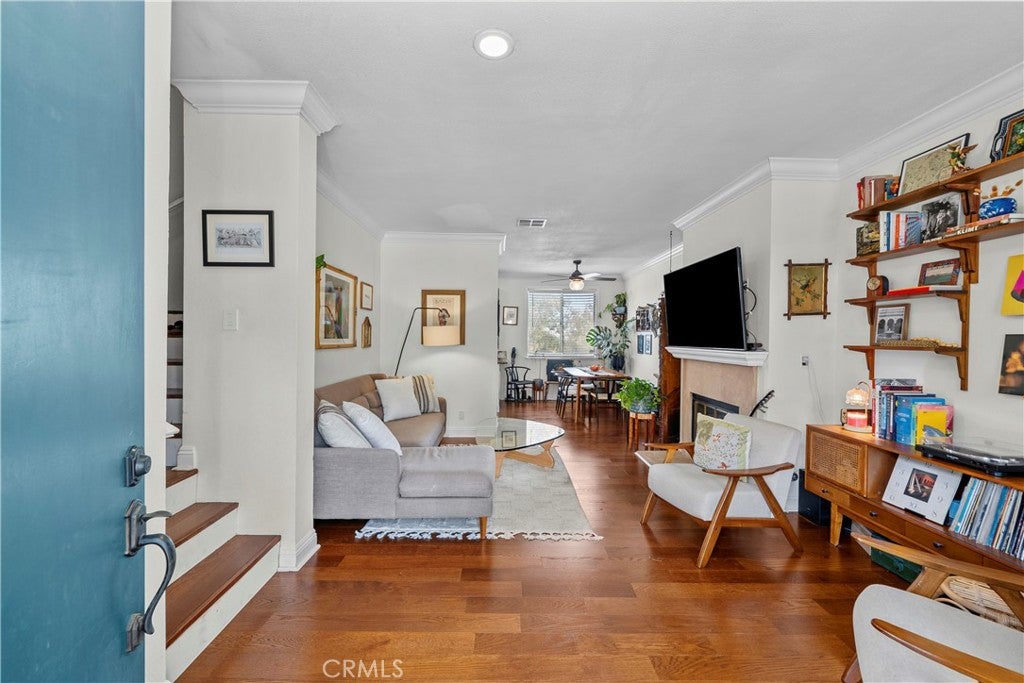 13901 Olive View Lane
