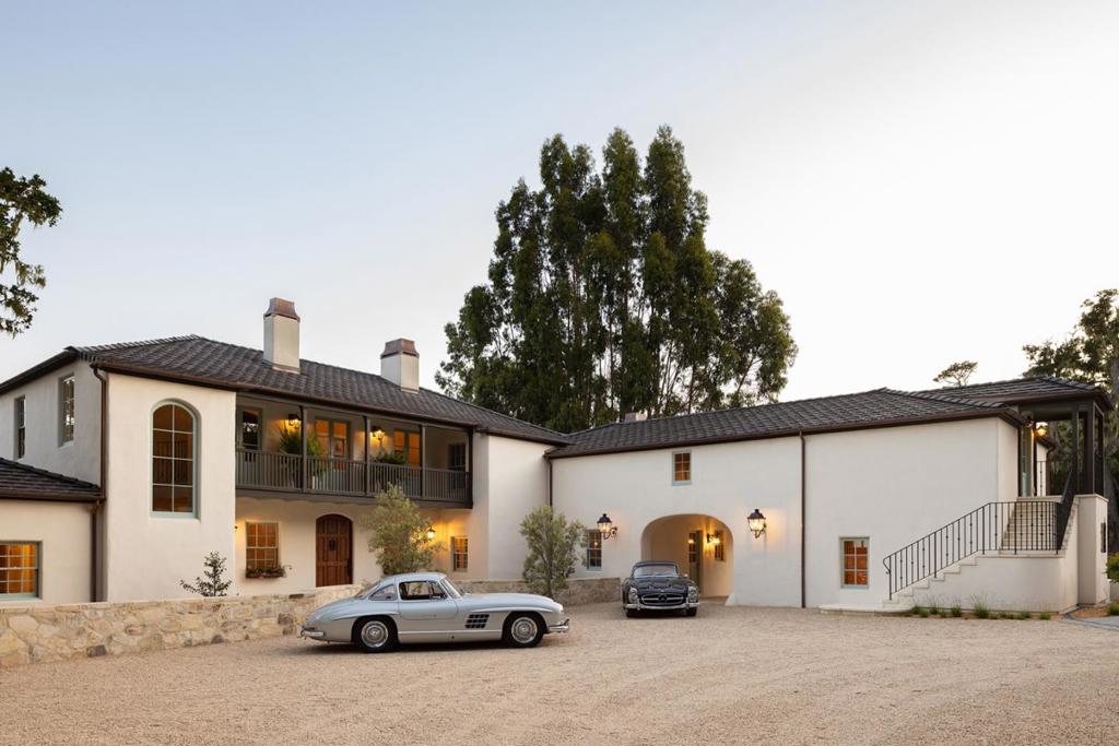 Properties 2 1522 Riata Road