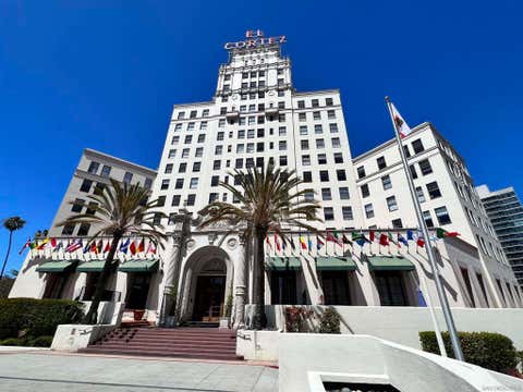 Photo of 702 Ash ST #1002, San Diego, CA 92101 (MLS # 260016368SD)