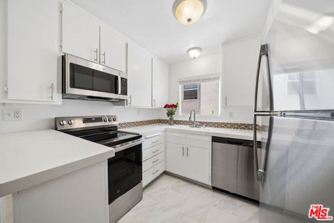 Photo of 1028 7TH Street #102, Santa Monica, CA 90403 (MLS # 26102215)