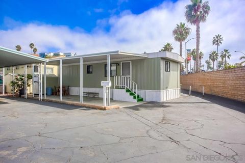 300 Channel Ln Oceanside CA 92054