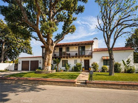 Photo of 4734 Somerset Drive, Riverside, CA 92507 (MLS # IV26088564)