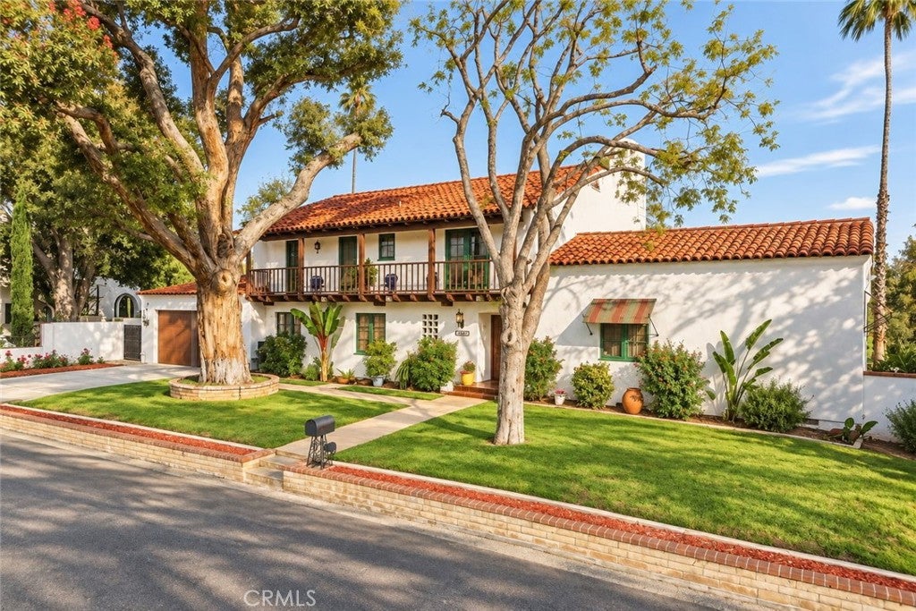 4734 Somerset Drive