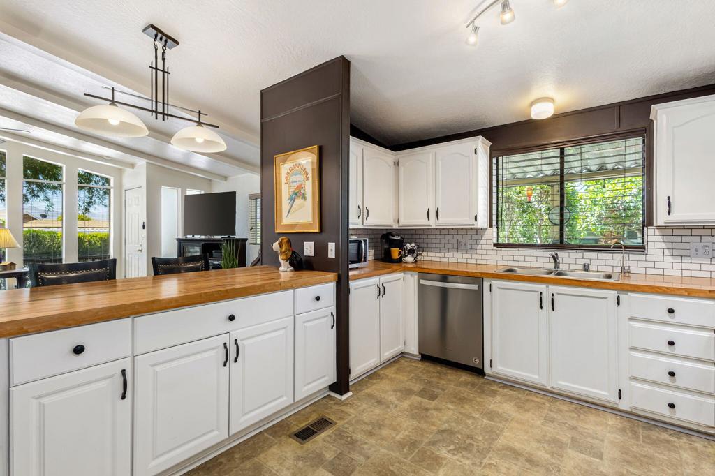 73450 Country Club Dr., Spc# 40