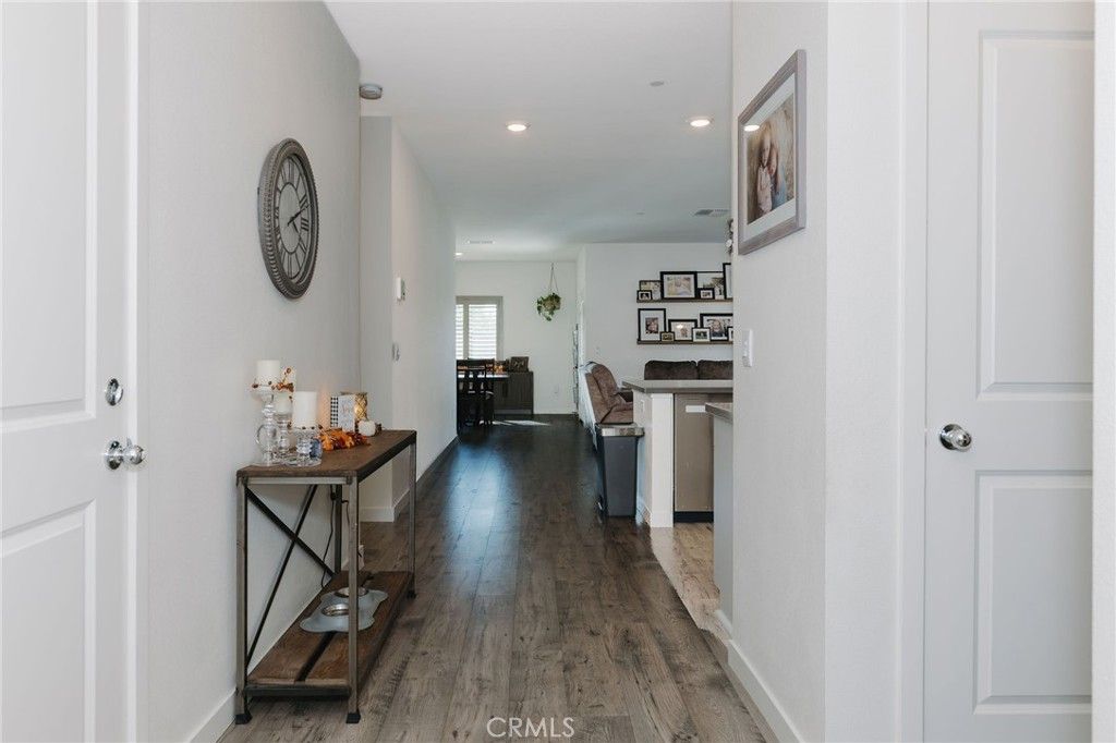 Photo of 1536 Oakwood Drive, Orland, CA 95963 (MLS # SN25238677)