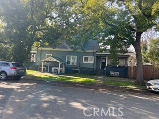 202 W 2nd