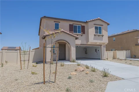 MLS: HD26204239