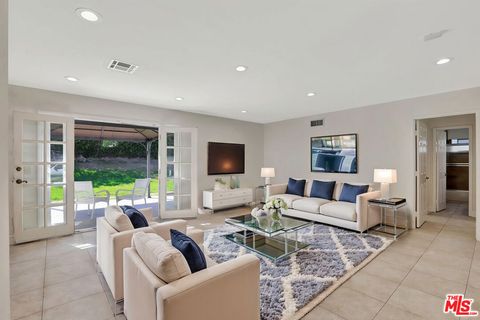 Tiny photo for 6421 Franrivers Avenue, West Hills, CA 91307 (MLS # 26841027)