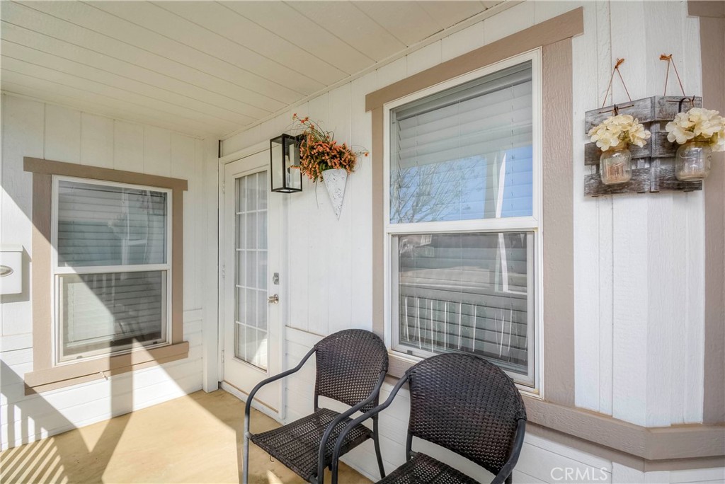 10961 Desert Lawn 492