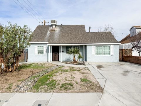 835 W Avenue J1 Lancaster CA 93534