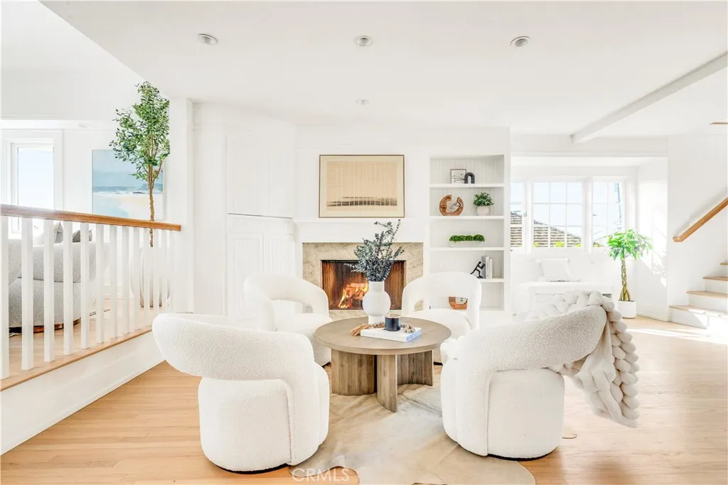 Laguna Beach, California 92651, United States, 4 Bedrooms Bedrooms, ,4 BathroomsBathrooms,Residential,Active,145860