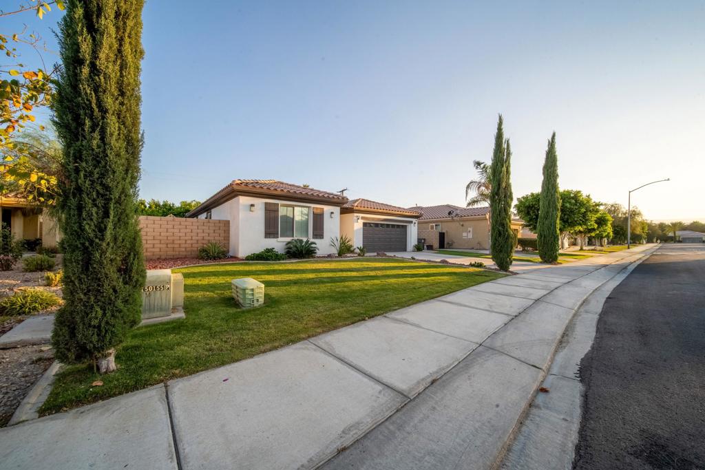 84137 Bella Roma Lane