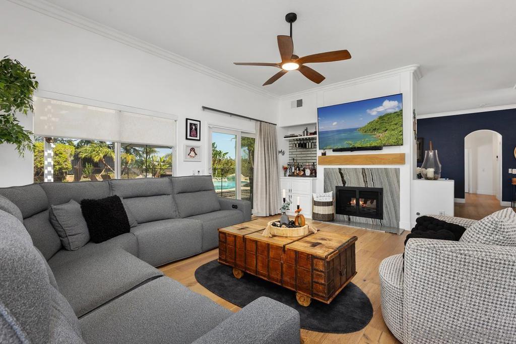1744 Arbolita Ln.