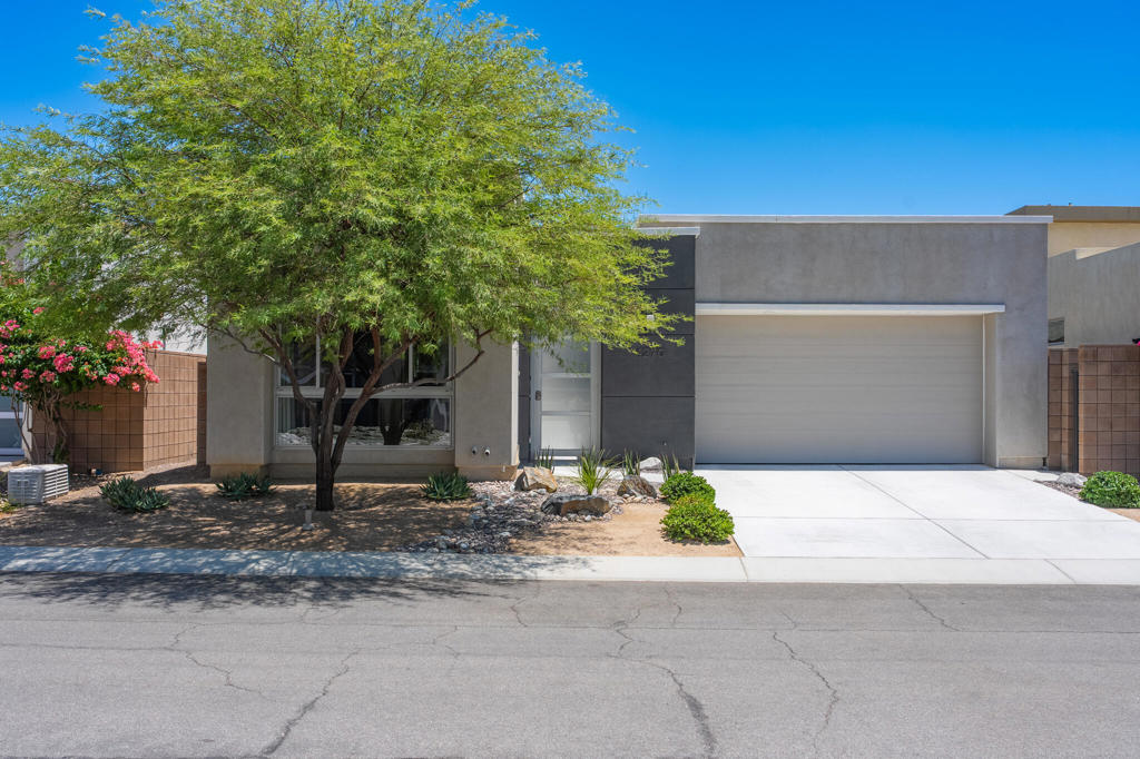 4270 Amber Lane