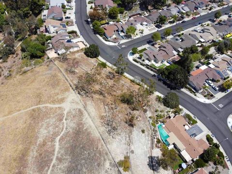 1702 Havenwood Dr Oceanside CA 92056