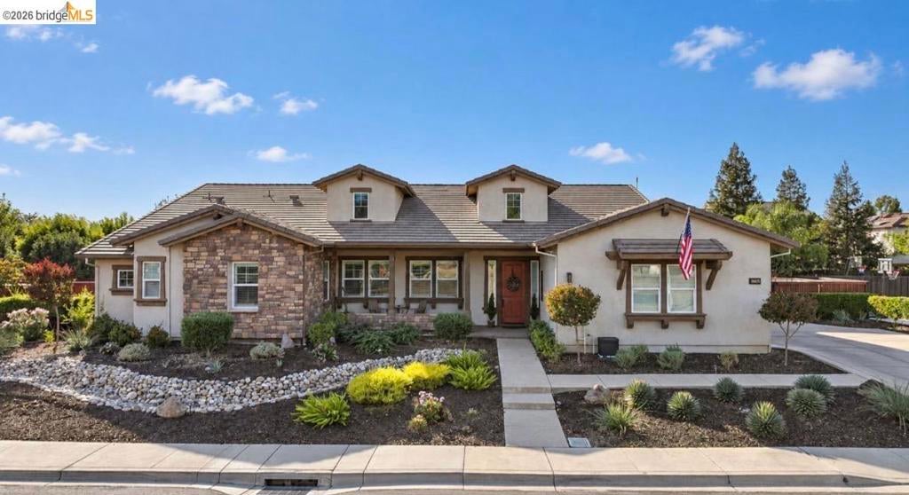Photo of 1565 Lone Oak Rd RD, Brentwood, CA 94513 (MLS # 41150250)