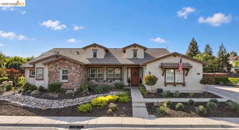 Photo of 1565 Lone Oak Rd RD, Brentwood, CA 94513 (MLS # 41150250)