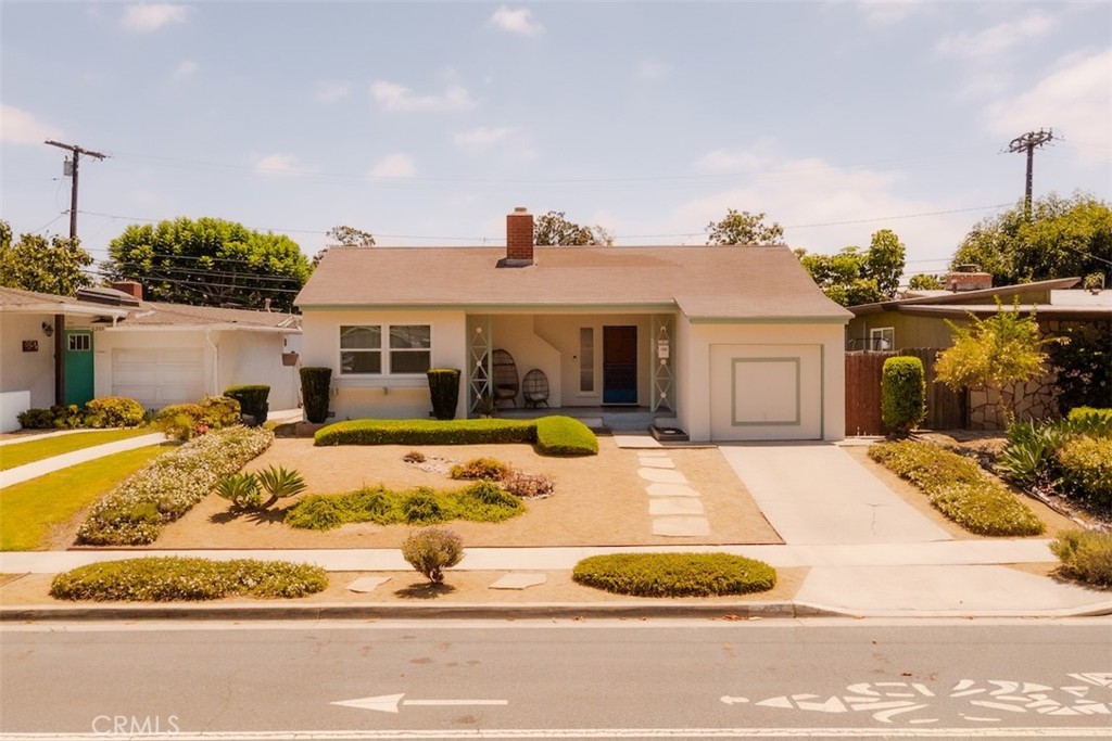 6202 E Wardlow