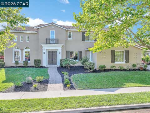 Photo of 1077 Laguna Creek Ln LN, Pleasanton, CA 94566 (MLS # 41139064)