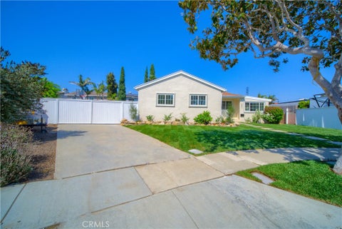 Photo of 18001 Avis Avenue, Torrance, CA 90504 (MLS # SB26194616)