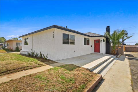 Photo of 634 E Bonnie Brae Court, Ontario, CA 91764 (MLS # CV26139781)