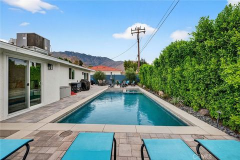Tiny photo for 356 W Cortez Rd, Palm Springs, CA 92262 (MLS # SW26083787)