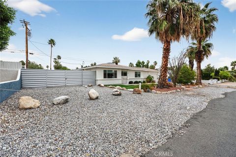 Tiny photo for 356 W Cortez Rd, Palm Springs, CA 92262 (MLS # SW26083787)