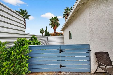 Tiny photo for 356 W Cortez Rd, Palm Springs, CA 92262 (MLS # SW26083787)