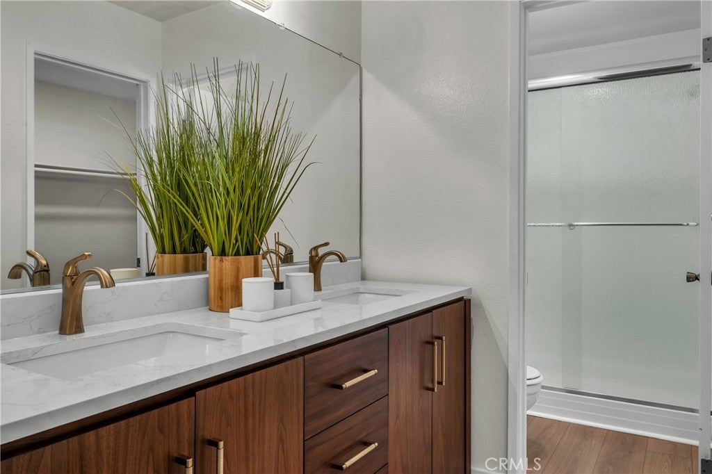4610 Park Granada #4