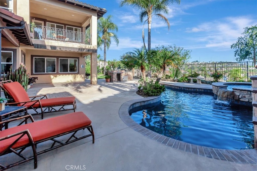 Hillcrest - Residential