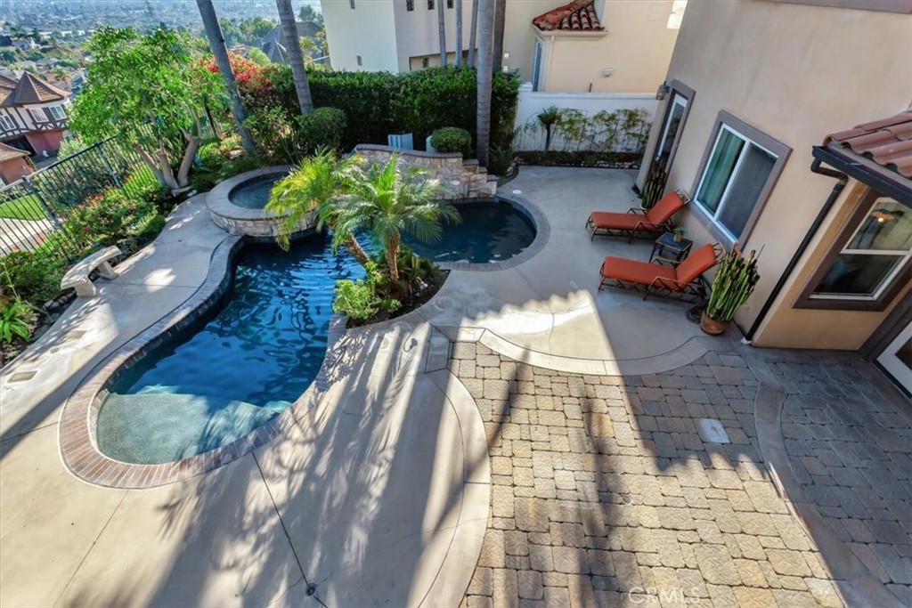 Hillcrest - Residential