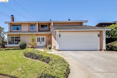 Photo of 5800 Alderbrook Ct CT, Castro Valley, CA 94552 (MLS # 41138491)