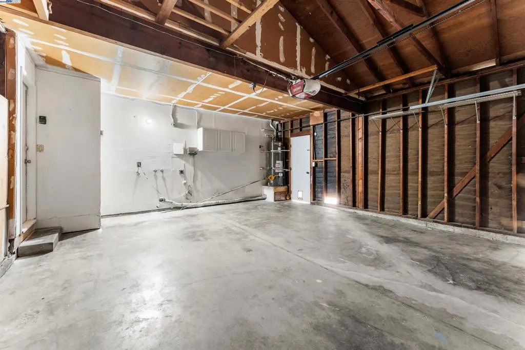 Livermore, California 94551, United States, 3 Bedrooms Bedrooms, ,2 BathroomsBathrooms,Residential,Active,103647