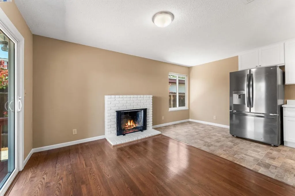 Livermore, California 94551, United States, 3 Bedrooms Bedrooms, ,2 BathroomsBathrooms,Residential,Active,103647