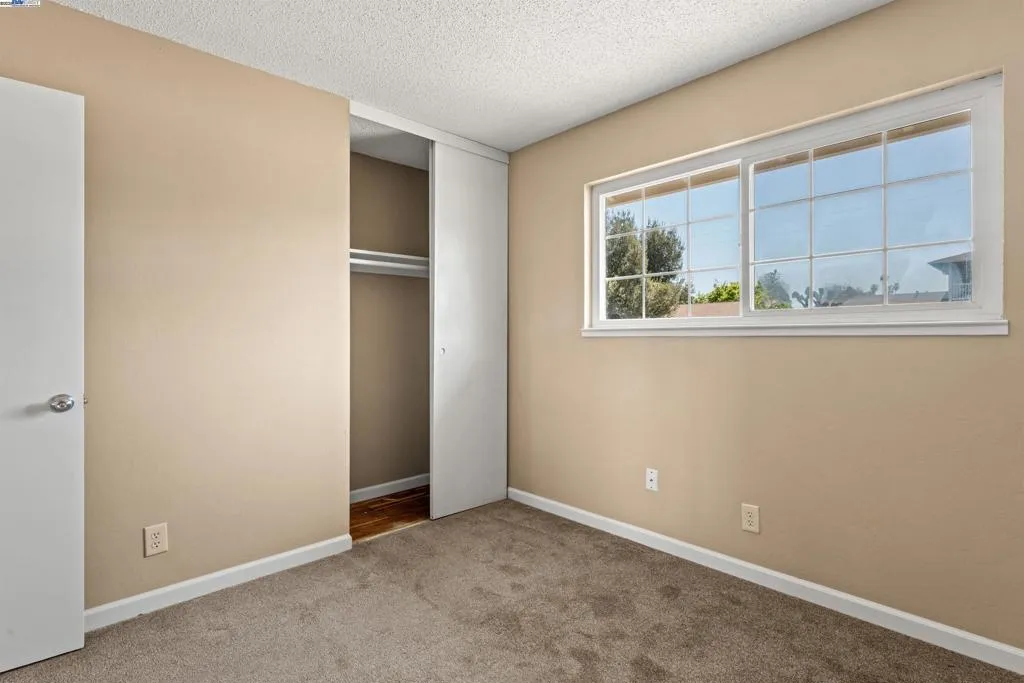 Livermore, California 94551, United States, 3 Bedrooms Bedrooms, ,2 BathroomsBathrooms,Residential,Active,103647