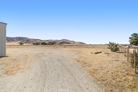 Tiny photo for 485 S 8 th Street, Shandon, CA 93461 (MLS # SC25224531)