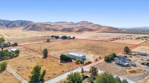 Tiny photo for 485 S 8 th Street, Shandon, CA 93461 (MLS # SC25224531)