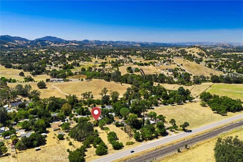 Tiny photo for 16255 Walnut AVE, Atascadero, CA 93422 (MLS # NS26182689)