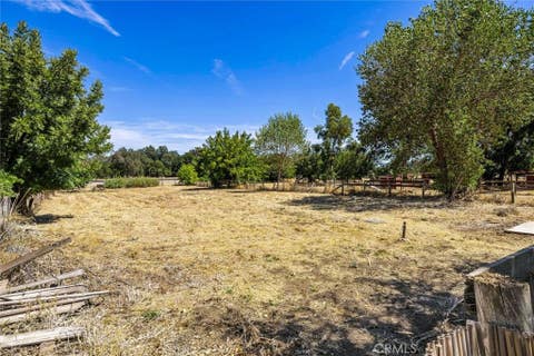 Tiny photo for 16255 Walnut AVE, Atascadero, CA 93422 (MLS # NS26182689)