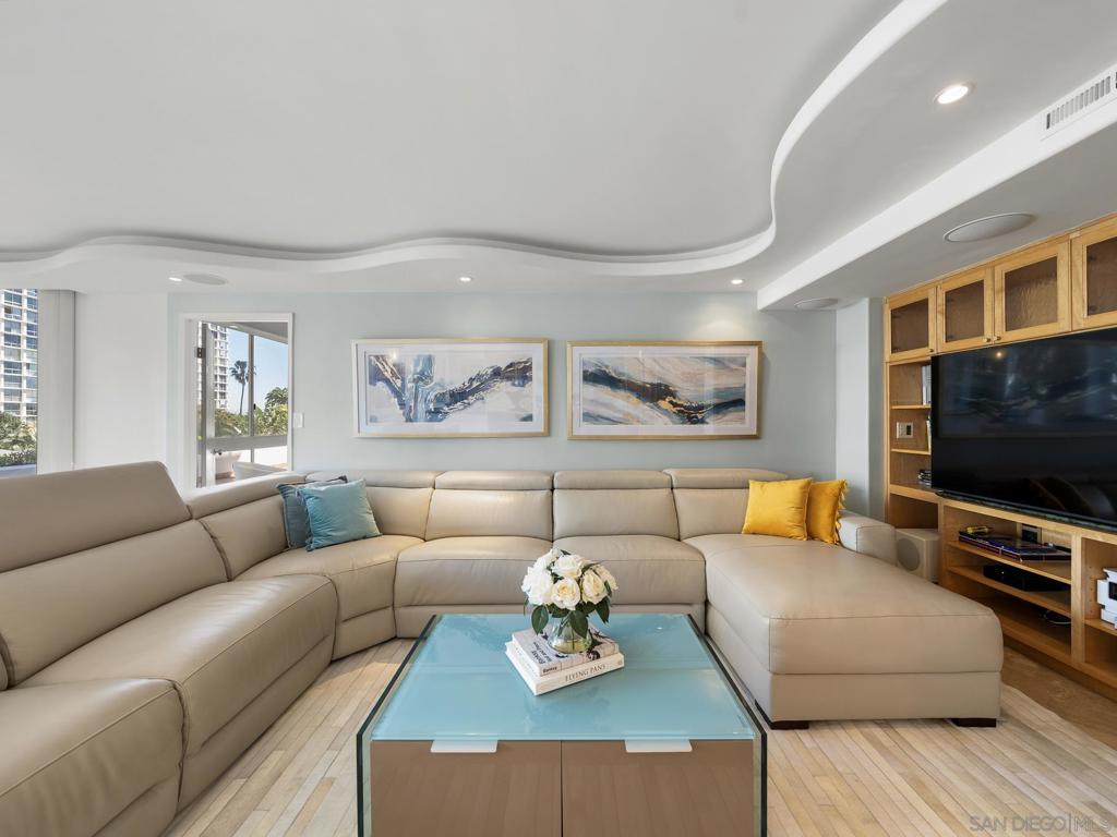 1760 Avenida Del Mundo #101 & #110