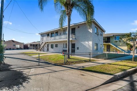 Photo of 6514 Foster Bridge Boulevard, Bell Gardens, CA 90201 (MLS # DW26006061)