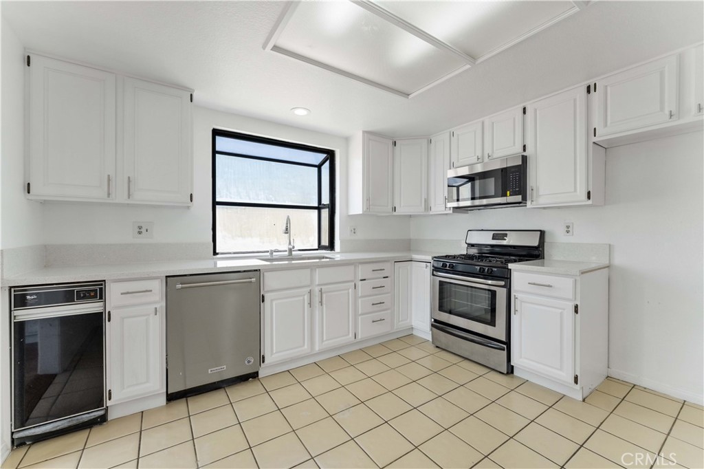 Alamitos Beach (AB) - Residential Lease