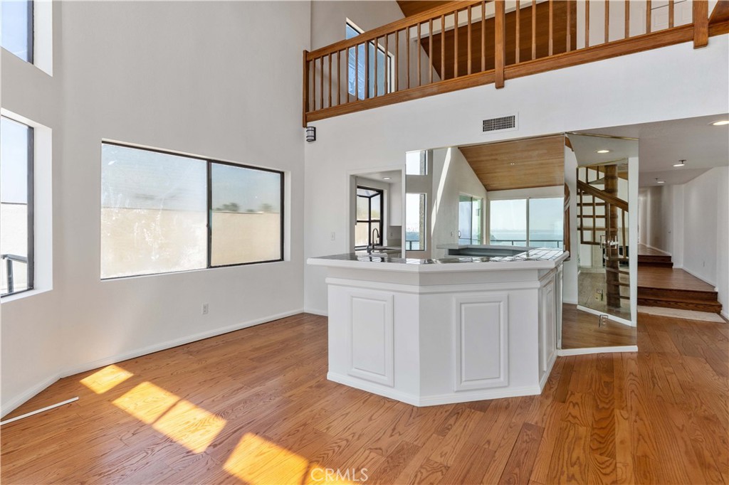 Alamitos Beach (AB) - Residential Lease