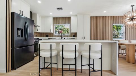 Photo of 4177 fair Avenue, North Hollywood, CA 91602 (MLS # SR26078948)