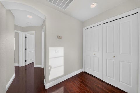 Tiny photo for 318 Vista Roma Way, San Jose, CA 95136 (MLS # ML82064944)